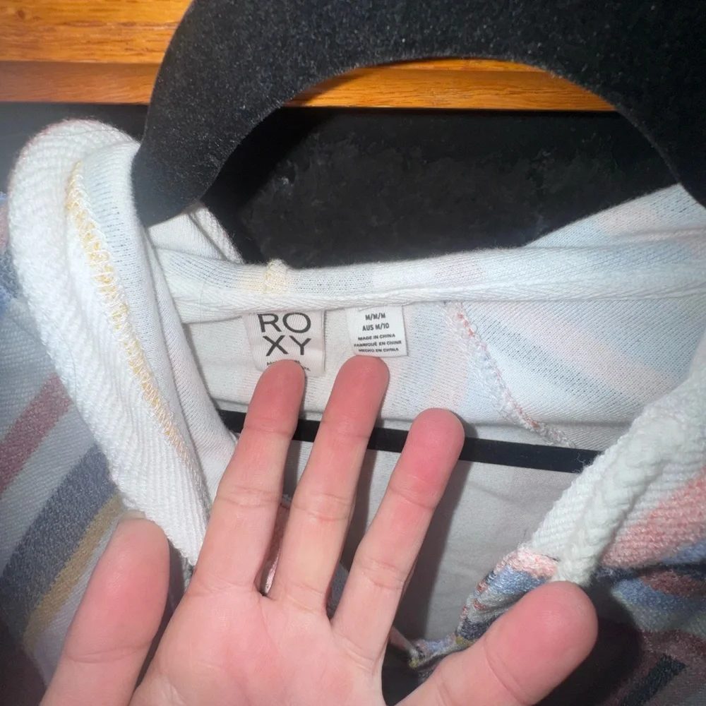 Roxy Size Medium Multicolor Striped Women's Hoodie sweatshirt pullover - Picture 6 of 11